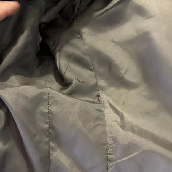 Le Suit Classic Gray Tailored Blazer | Structured Fit Elegant Workwear - Picture 9 of 14